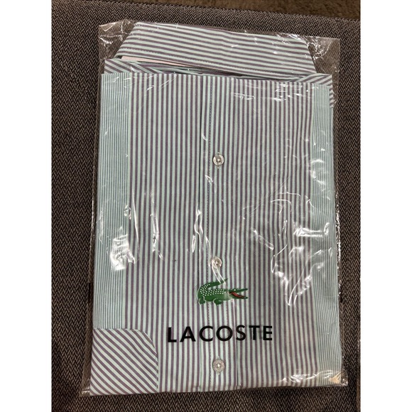 Lacoste Short Sleeve Button Down Men’s Dress Shirt With Pocket Size 45 NWT! - Picture 3 of 3